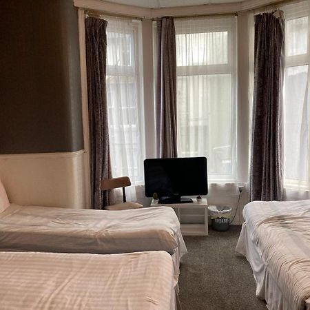 Iona Hotel Blackpool Extérieur photo