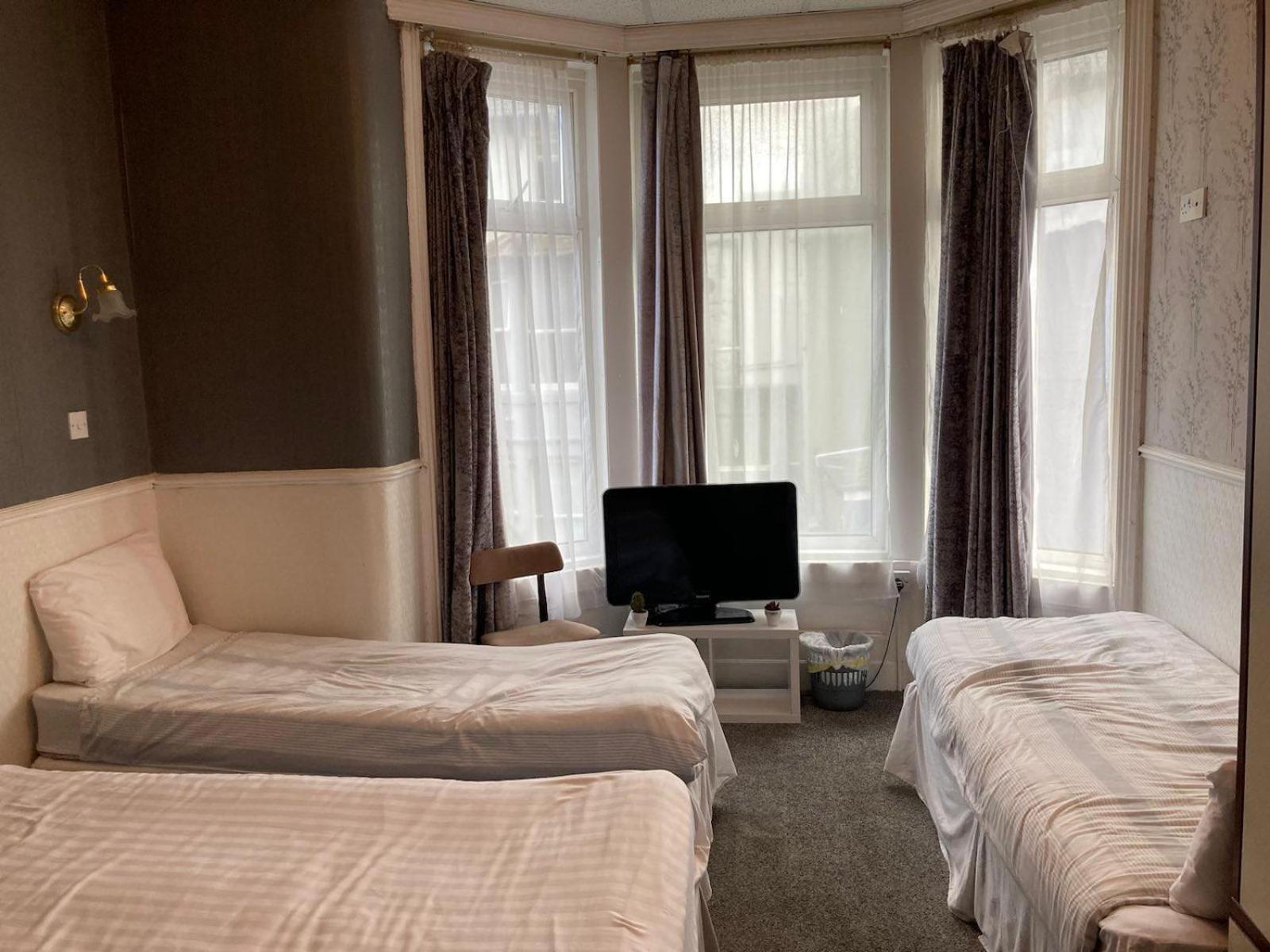 Iona Hotel Blackpool Extérieur photo